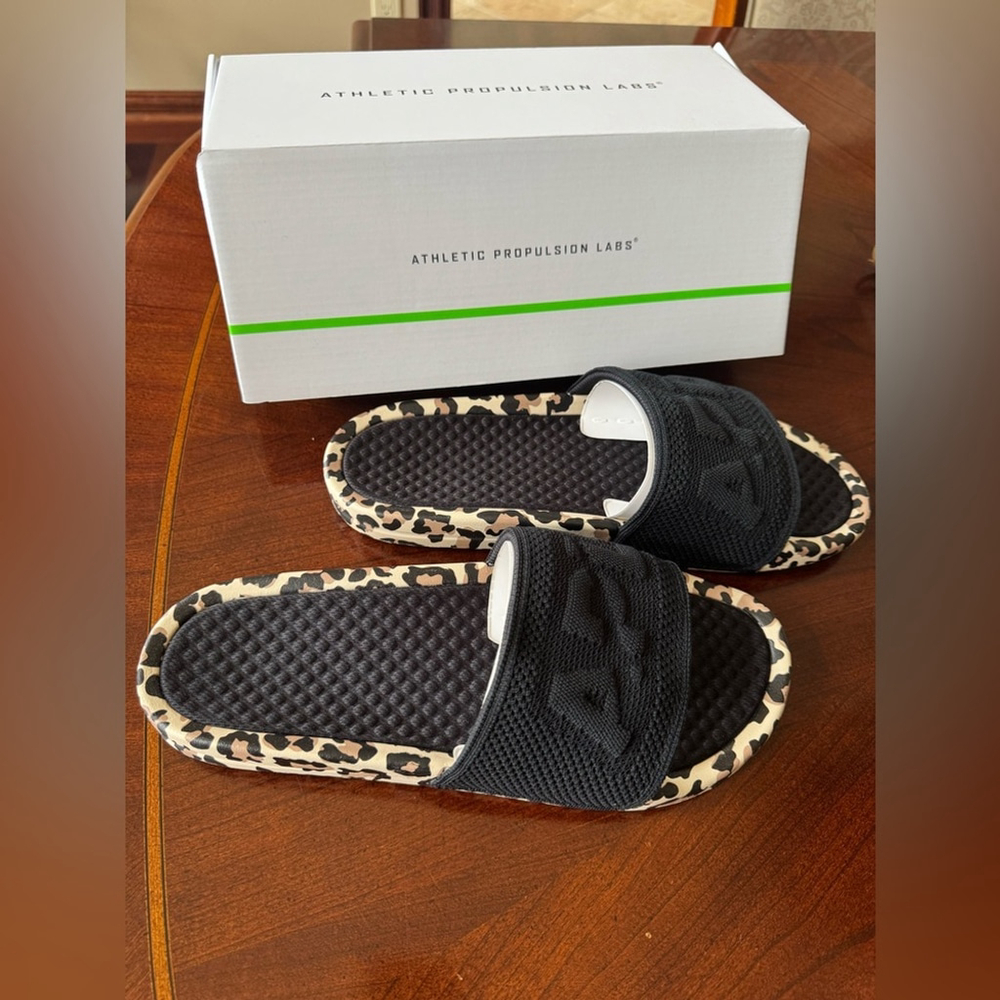 NIB-APL Leopard Print Slides with Black Accents